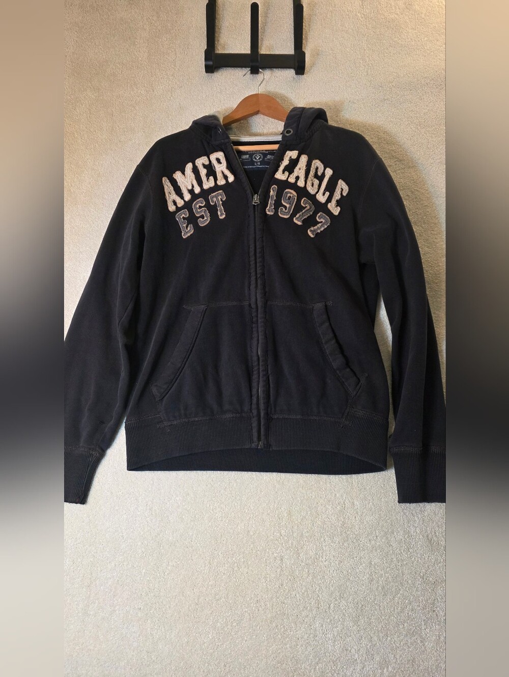 American Eagle Y2K Perfectly Distressed Navy Zip Up Logo Patch Hoodie Mens L